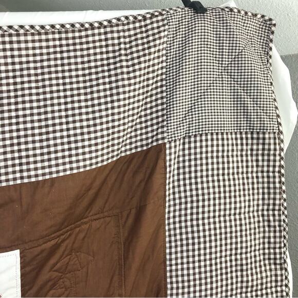 Vintage Embroidered Animal Quilt - Picture 5 of 12